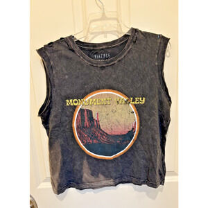 Vintage Canvas Women's Oversized Cropped Tee Size Medium NWT